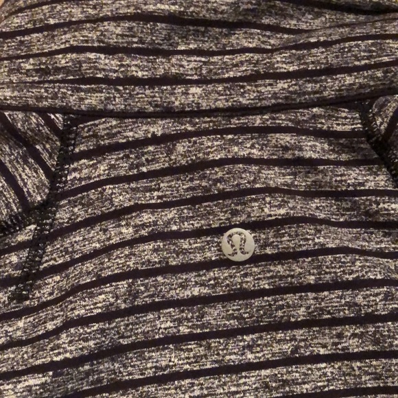 Long sleeve quarter zip lululemon - Picture 4 of 4